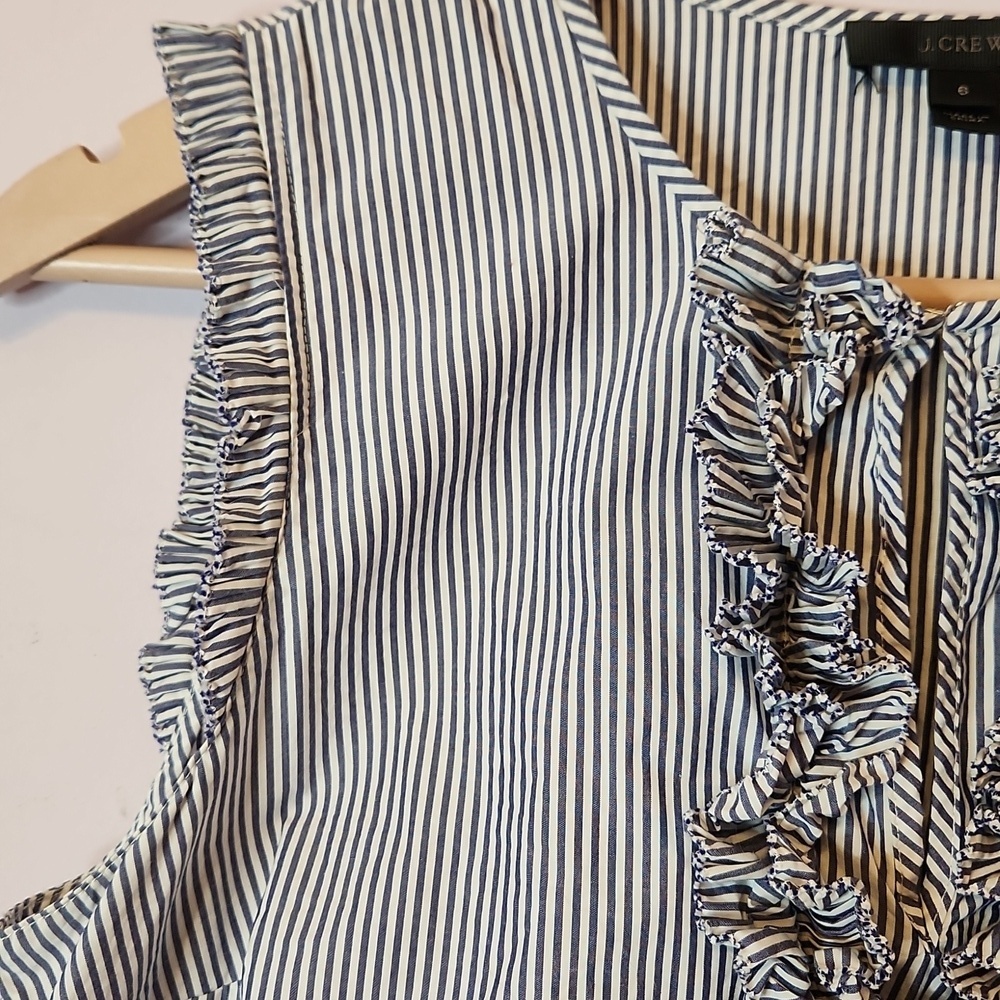 J CREW Striped Sleeveless Top with a Ruffle detail, White & Blue, size 6 - Picture 4 of 9